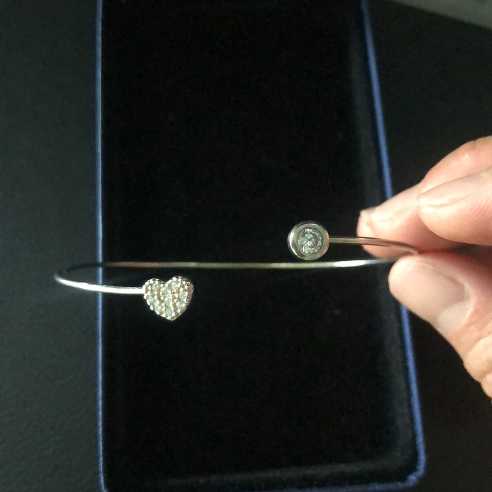 Silver adjustable bracelet